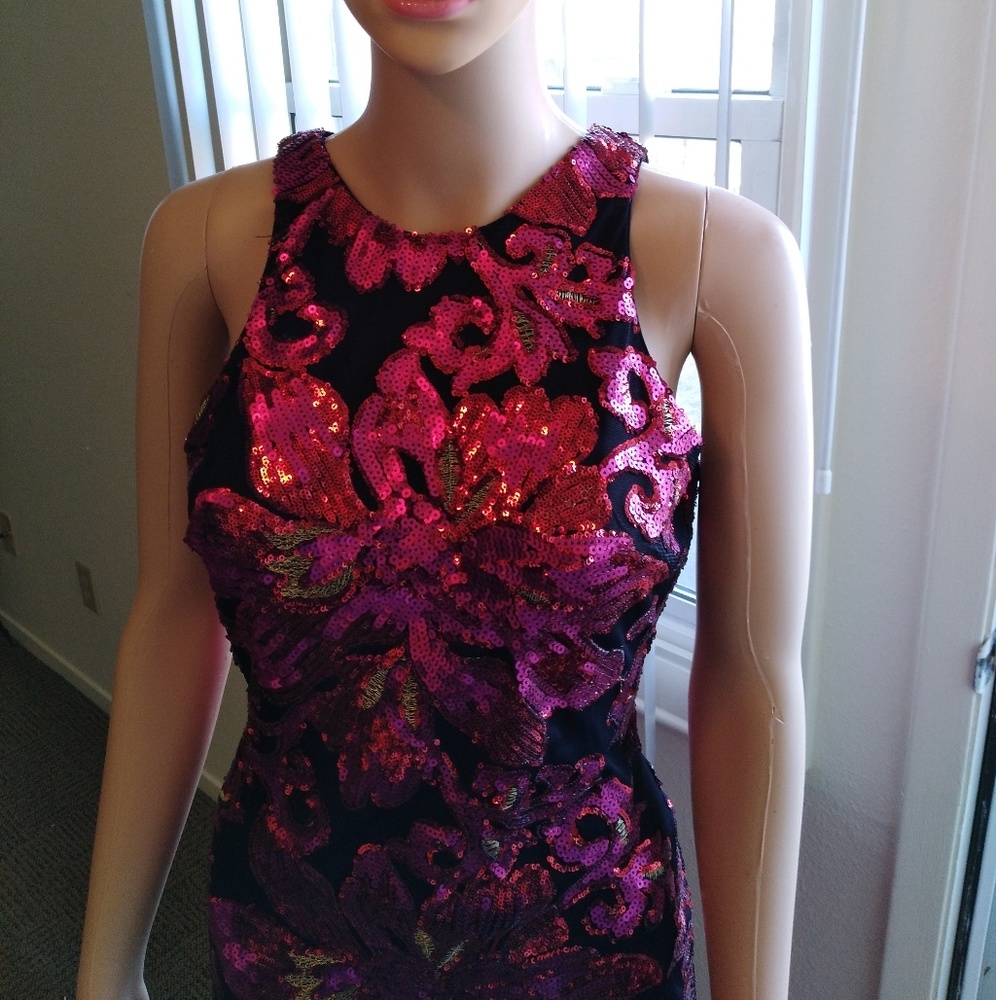Cache sequin dress - Picture 2 of 6
